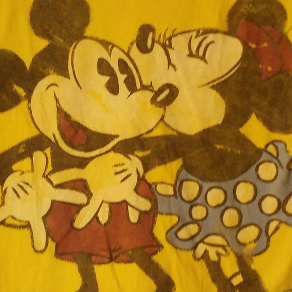Disney - 2 Vintage Mickey & Minnie Tee Shirts, Both XL Junior's, Short... - Picture 6 of 15